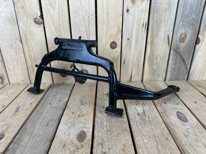 CABALLETE CENTRAL YAMAHA XMAX 125 2006