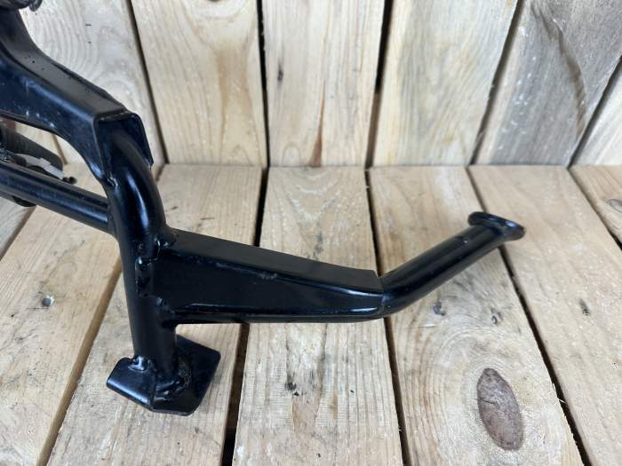 CABALLETE CENTRAL YAMAHA XMAX 125 2006