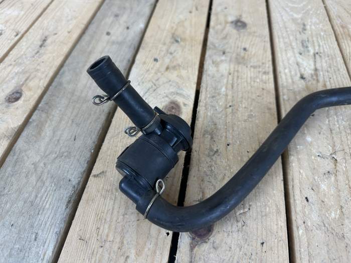 VALVULA DE GASES SYM SYMPHONY SR125 2011