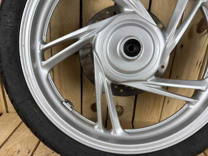 RUEDA COMPLETA DELANTERA HONDA SH125I 2019 ABS