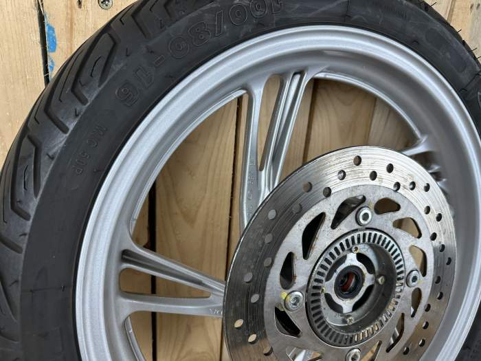 RUEDA COMPLETA DELANTERA HONDA SH125I 2019 ABS