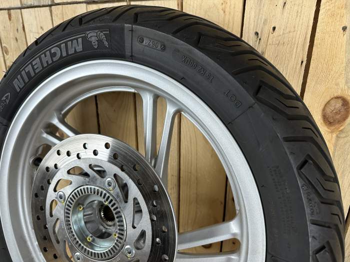 RUEDA COMPLETA TRASERA HONDA SH125I 2019 ABS