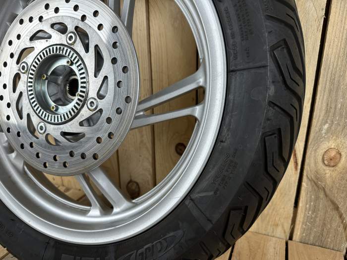 RUEDA COMPLETA TRASERA HONDA SH125I 2019 ABS