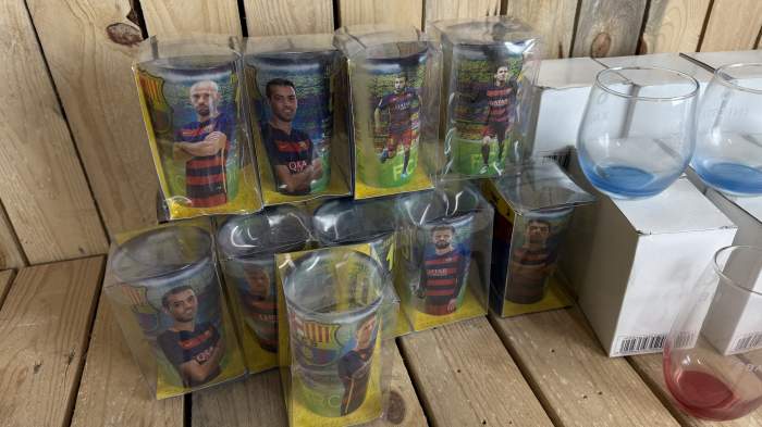 Lote de 7000 Vasos de F.C. Barcelona
