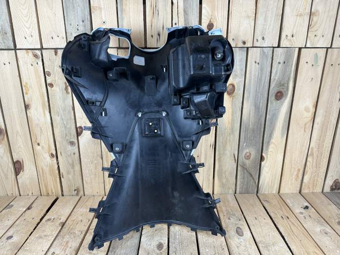 CONTRAESCUDO BLANCO/2 HONDA SH125I 2019