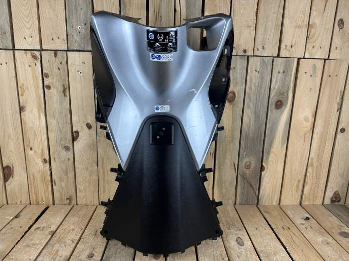 CONTRAESCUDO GRIS HONDA SH125I 2019