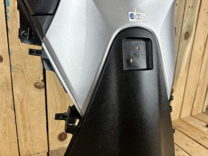 CONTRAESCUDO GRIS HONDA SH125I 2019