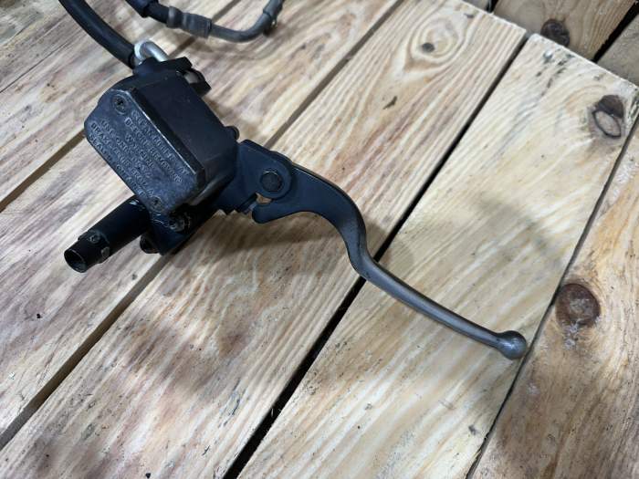 SISTEMA FRENADO DELANTERO YAMAHA XMAX 125 2006