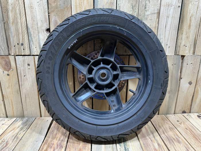 RUEDA TRASERA COMPLETA YAMAHA XMAX 125 2006