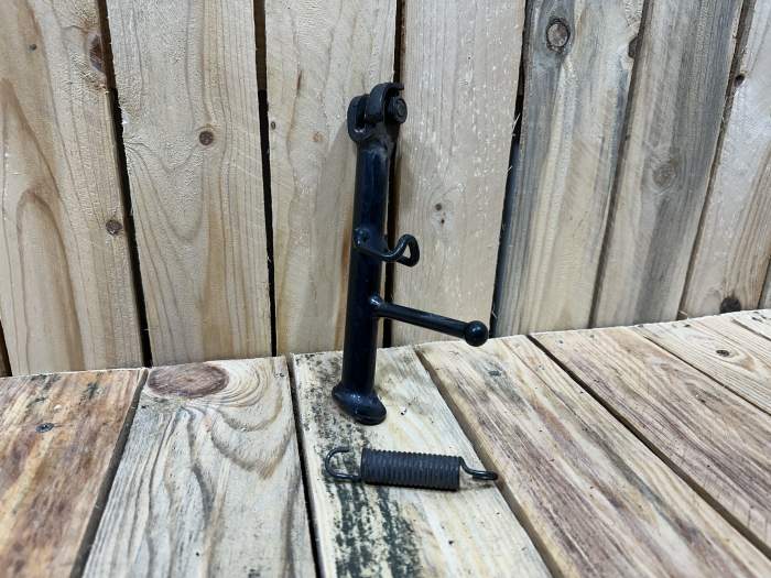 CABALLETE LATERAL YAMAHA XMAX 125 2006