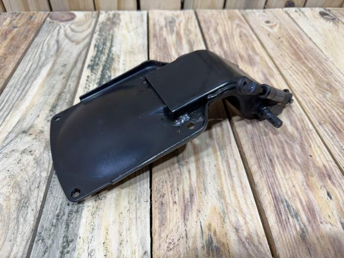 BISAGRA ASIENTO YAMAHA XMAX 125 2006