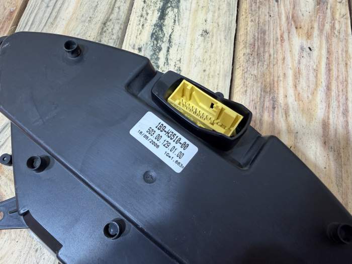 CUADRO DE INSTRUMENTOS YAMAHA XMAX 125 2006