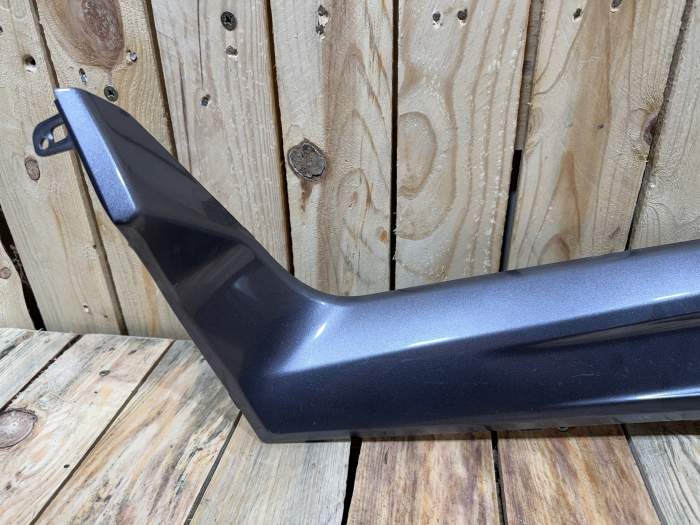 TAPA LATERAL IZQUIERDA YAMAHA XMAX 125 2006