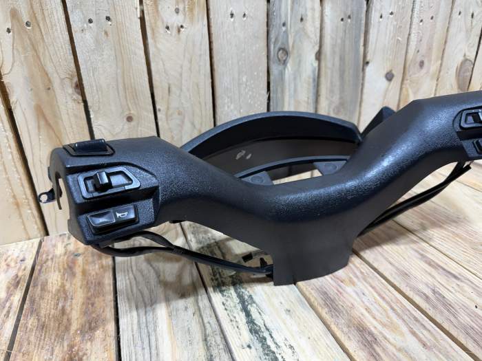 TAPA CARENADO CON BOTONES YAMAHA XMAX 125 2006