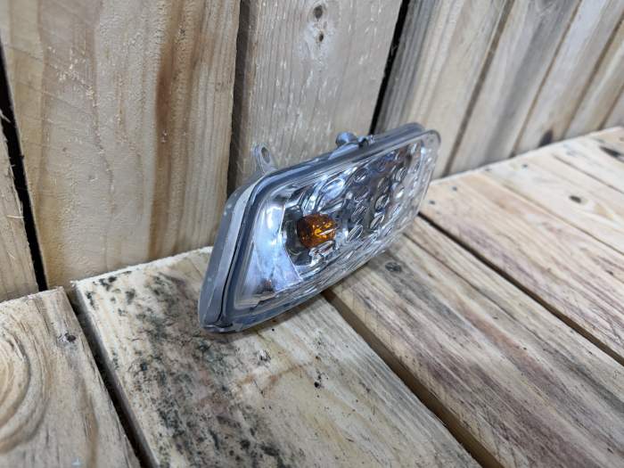 INTERMITENTE DEL. DER. YAMAHA XMAX 125 2006