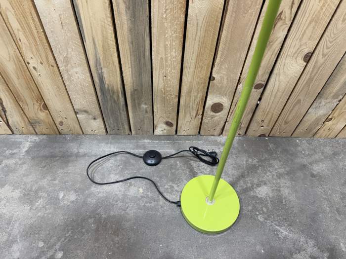 LAMPARA DE PIE VERDE 140CM