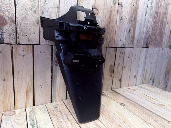 PORTAMATRICULAS YAMAHA XMAX 125 2006