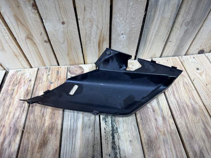 TAPA DERECHA YAMAHA XMAX 125 2006