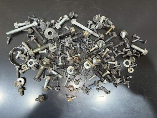 TORNILLERIA YAMAHA XMAX 125 2006