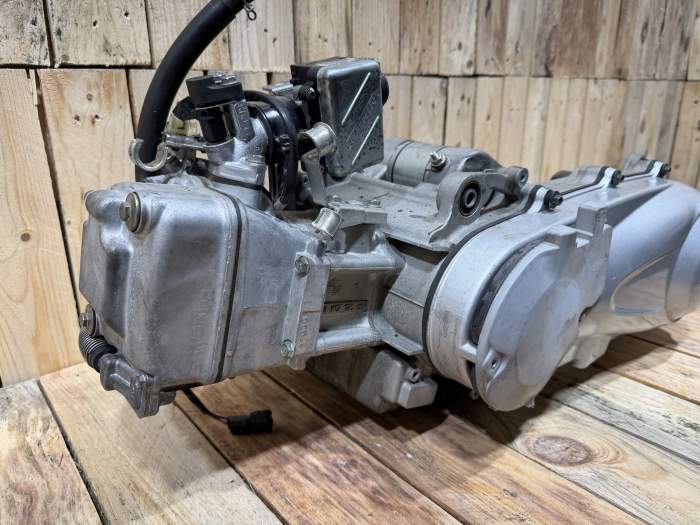 MOTOR COMPLETO HONDA SH125 2008 - QrBox.es