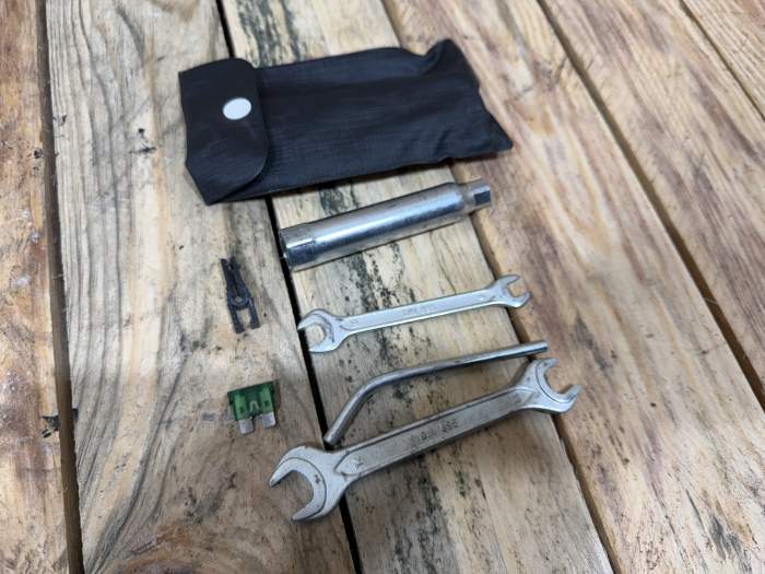 BOLSA HERRAMIENTAS HONDA SH125 2008