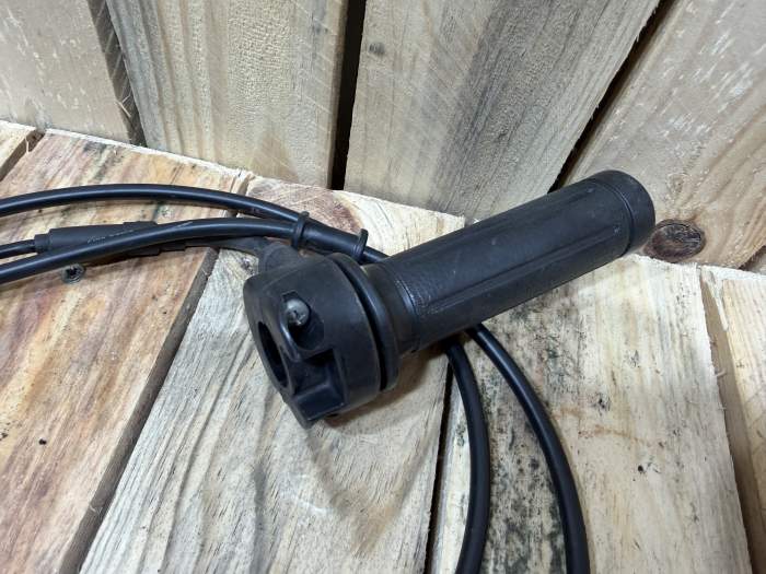PUÑO DE GAS CON CABLE HONDA SH125 2008