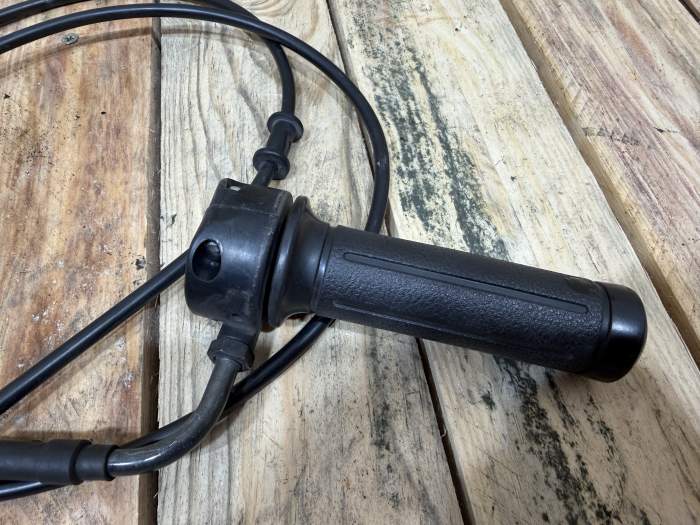 PUÑO DE GAS CON CABLE HONDA SH125 2008