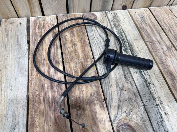 PUÑO DE GAS CON CABLE HONDA SH125 2008