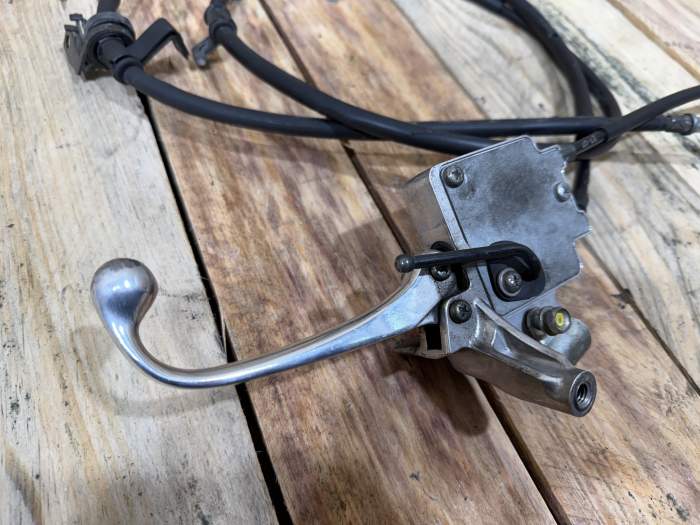 SISTEMA DE FRENADO TRASERO HONDA SH125 2008