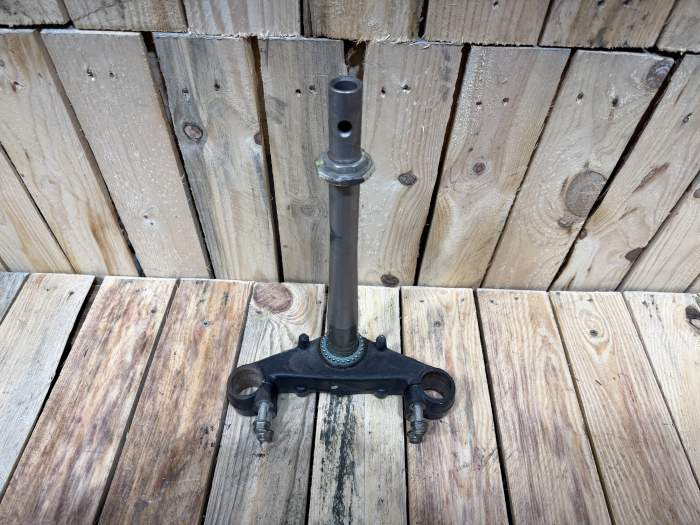 TIJA DE DIRECCIÓN HONDA SH125 2008