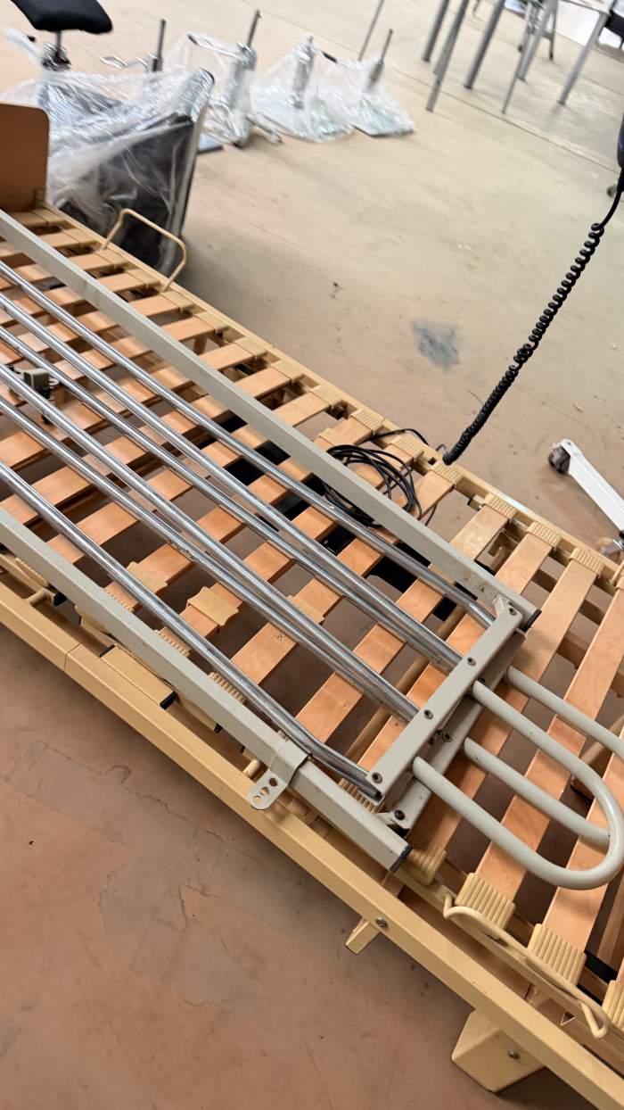 CAMA ARTICULADA ELÉCTRICA GERIÁTRICA