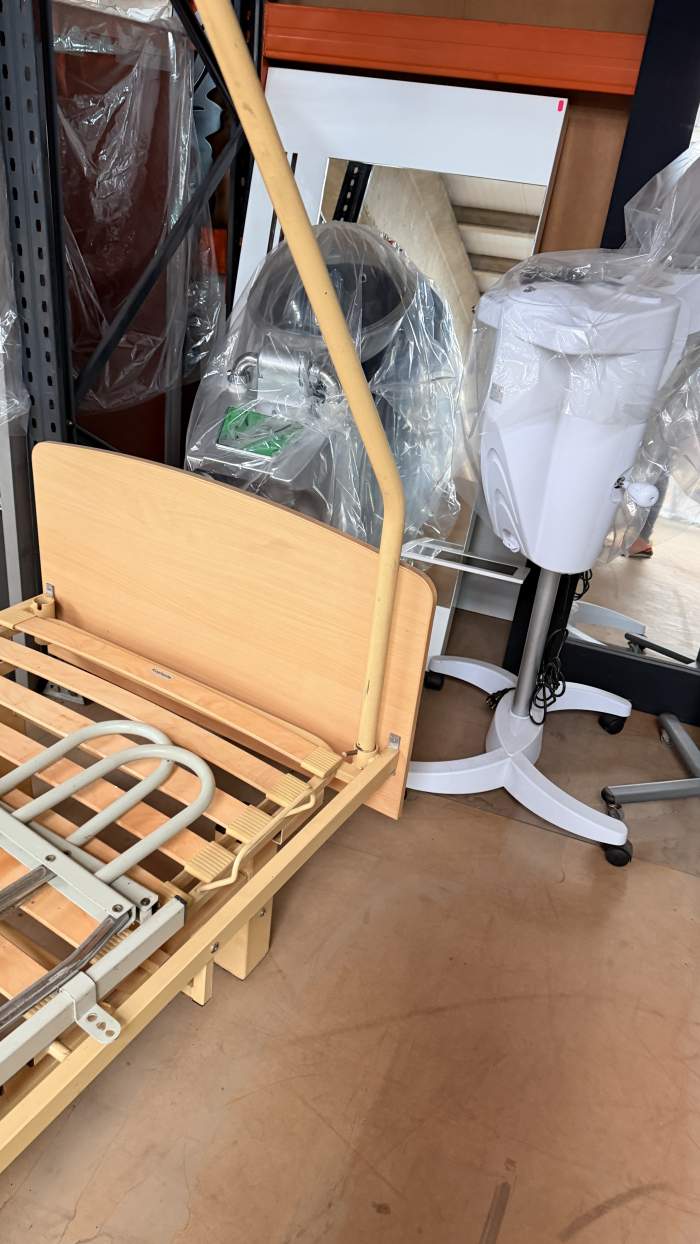 CAMA ARTICULADA ELÉCTRICA GERIÁTRICA