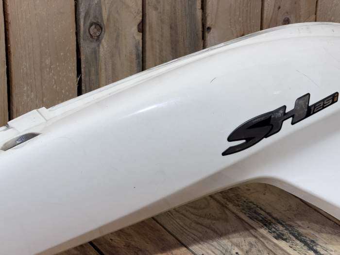 TAPA LATERAL DERECHA HONDA SH125 2008