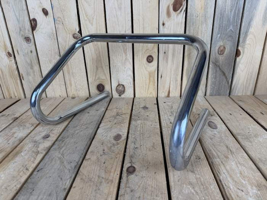 REPOSAPIES CROMADO 40X30X25CM