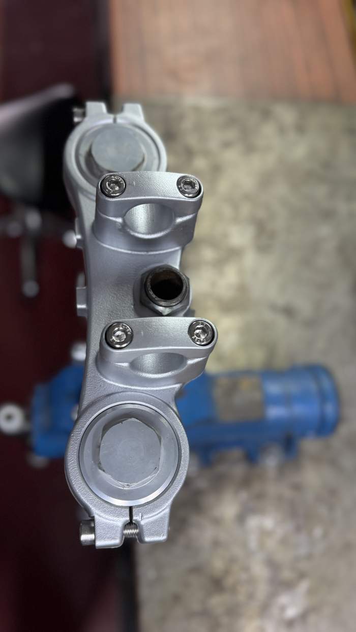 HORQUILLA/BARRAS R16V RIEJU MRT TROPHY