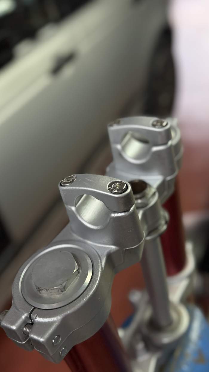 HORQUILLA/BARRAS R16V RIEJU MRT TROPHY