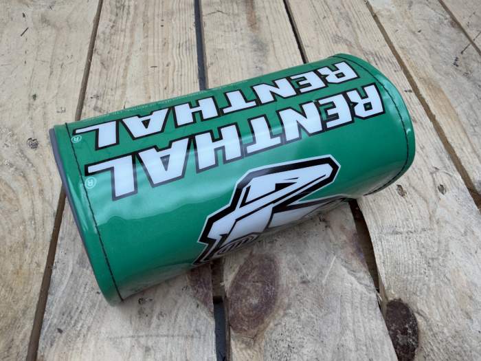 PROTECTOR MANILLAR RENTHAL FATBAR VERDE - QrBox.es