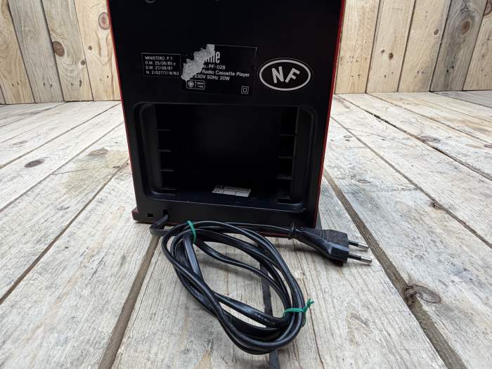 RADIO VINTAGE SURTIDOR GASOLINA