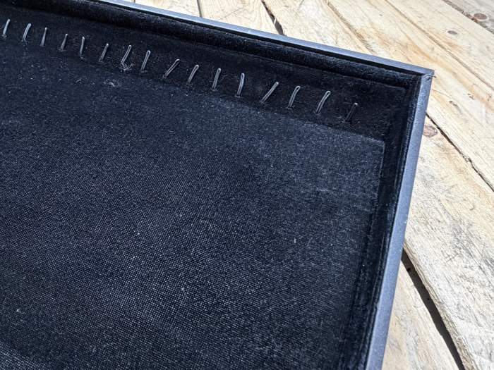 BANDEJA EXPOSITOR TERCIOPELO BISUTERIA 5