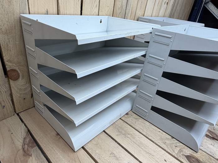 BANDEJA ESTANTERIA METALICA