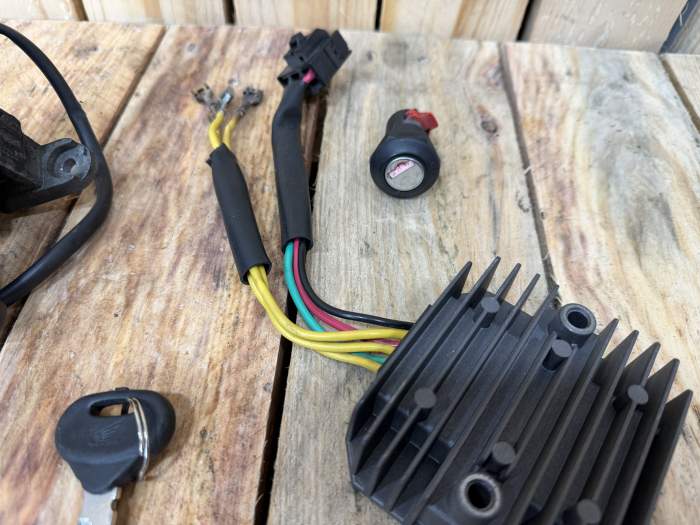 CLAUSOR ENCENDIDO + CDI HONDA SH125 2008