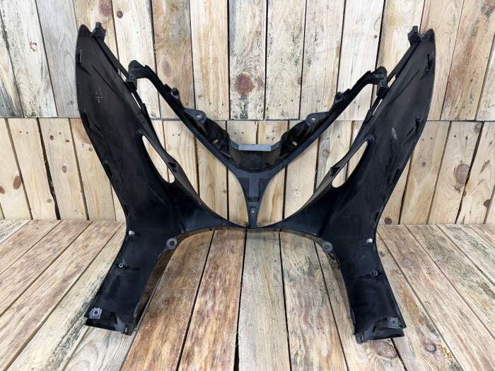 CARENADO FRONTAL SUZUKI BURGMAN 400 2010