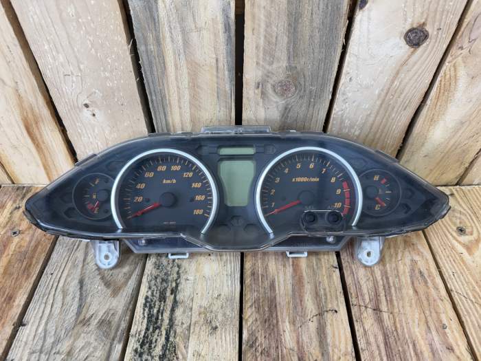 CUADRO DE INSTRUMENTOS SUZUKI BURGMAN 400 2010
