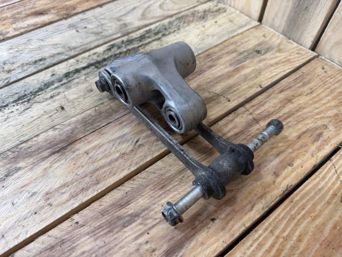 BIELETA SUSPENSION SUZUKI BURGMAN 400 2010