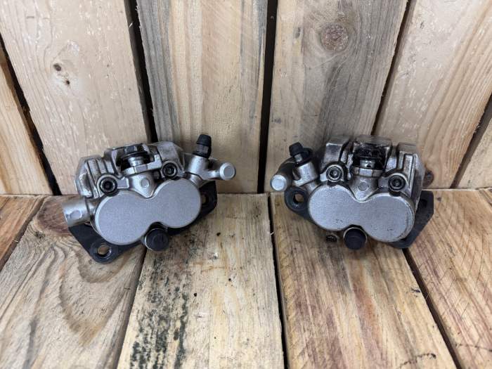 PINZAS DELANTERAS SUZUKI BURGMAN 400 2010