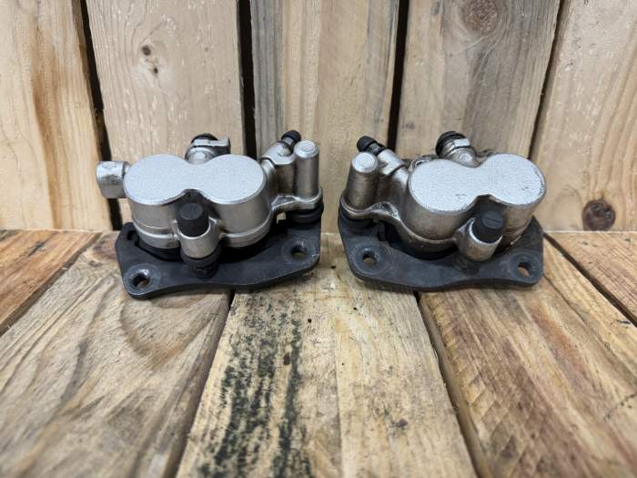PINZAS DELANTERAS SUZUKI BURGMAN 400 2010