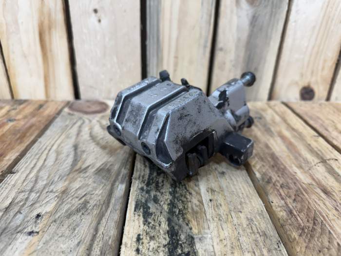 PINZA FRENO TRASERO SUZUKI BURGMAN 400 2010