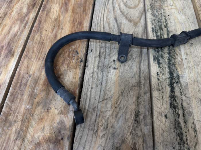 LATIGUILLO FRENO TRAS. SUZUKI BURGMAN 400 2010