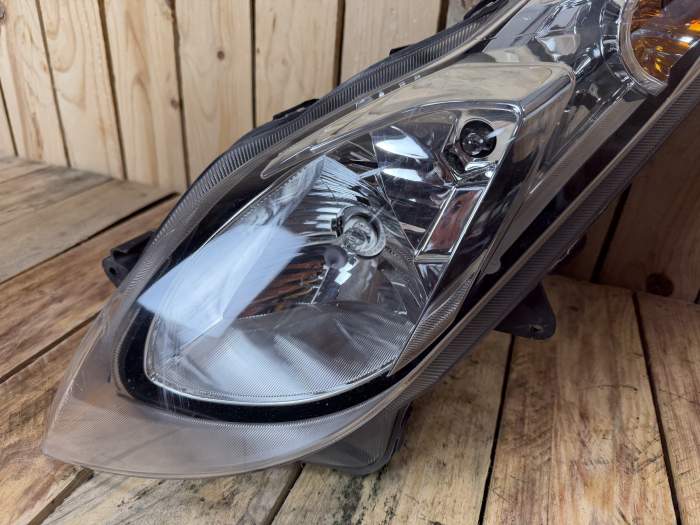 FARO IZQUIERDO SUZUKI BURGMAN 400 2010