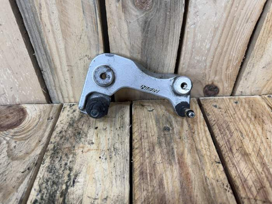 SOPORTE FRENO NISSIN SUZUKI BURGMAN 400 2010